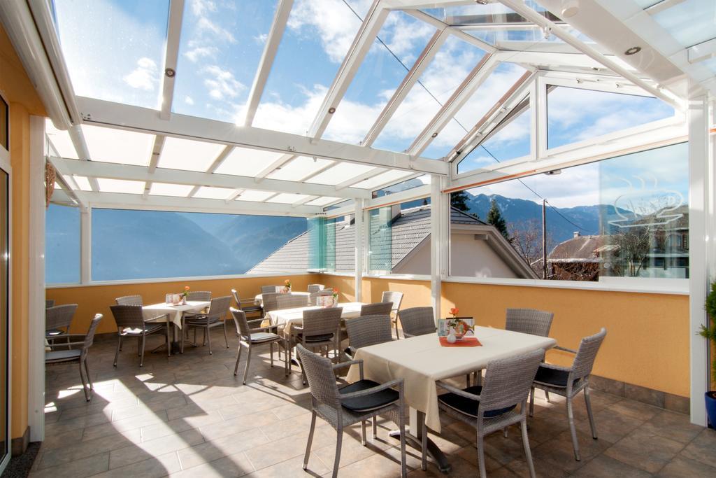 Restaurant - Cafe - Pension Hassler Берг им Драутал Екстериор снимка