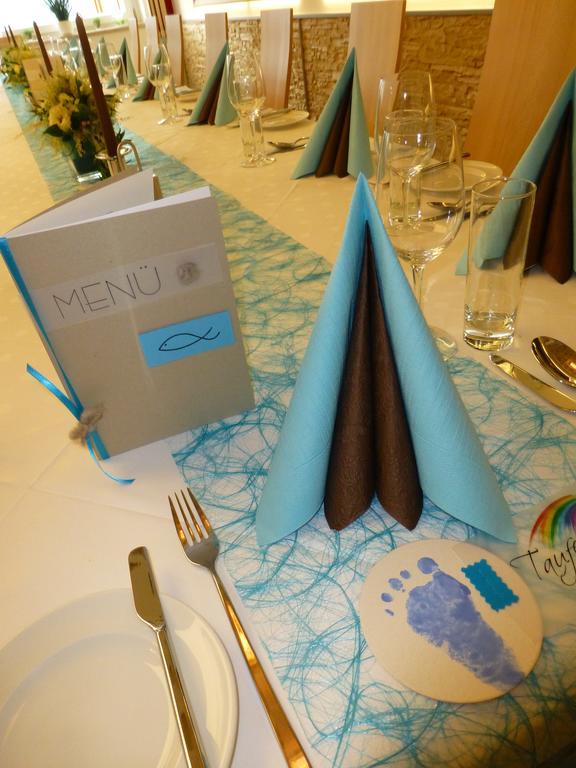 Restaurant - Cafe - Pension Hassler Берг им Драутал Екстериор снимка