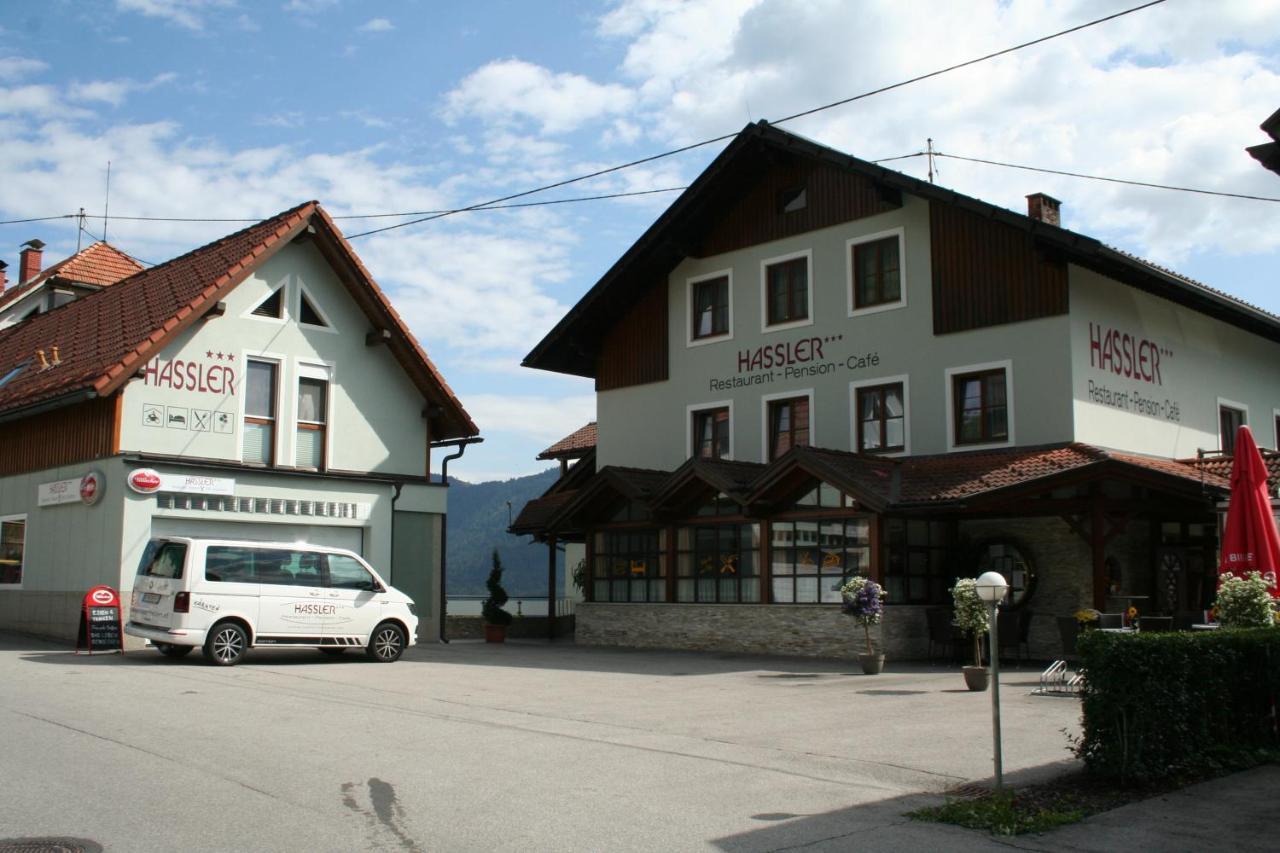 Restaurant - Cafe - Pension Hassler Берг им Драутал Екстериор снимка